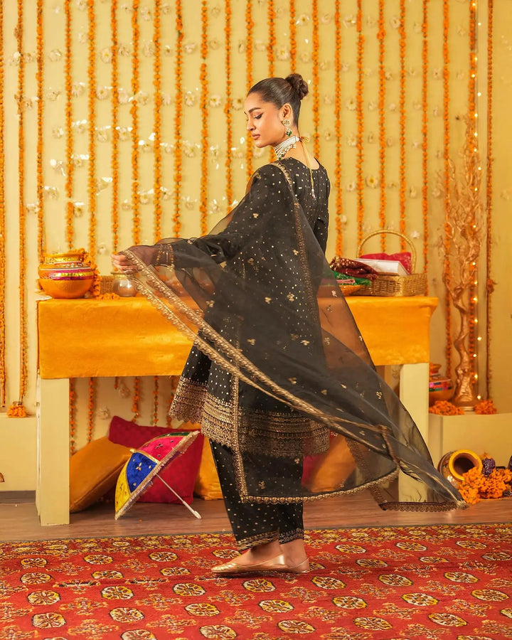 3-Piece Ready-to-Wear Chambray Bindi Suit |1310-NA-P.S.BINDI - Sha Posh Textile