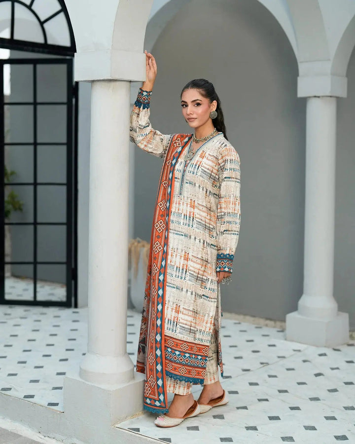 3 Piece - Khaddar Printed Suit Unstitched | UNFF023 - Sha Posh Textile