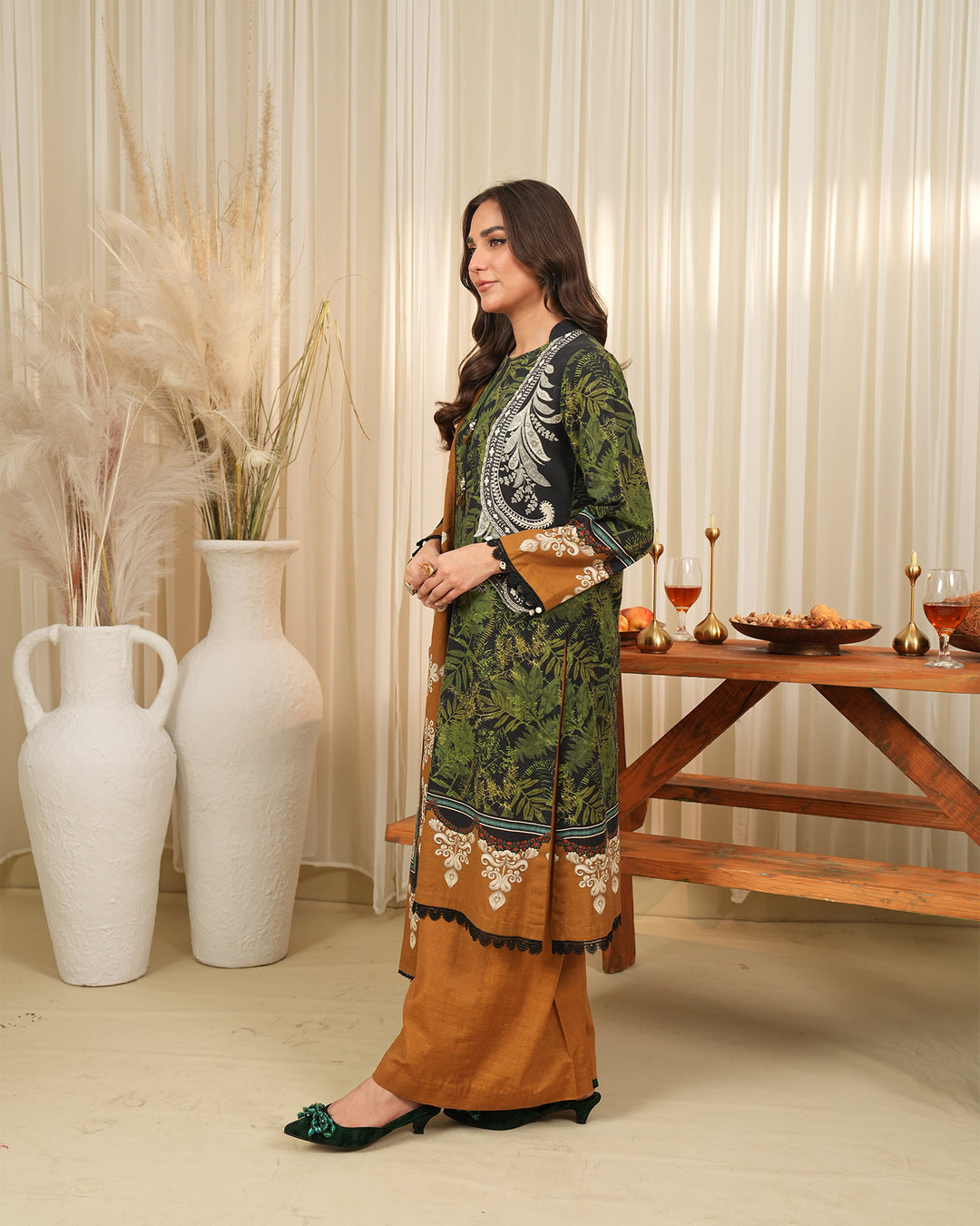 3 Piece - Printed Khaddar Suit Unstitched | UNFF024 - Sha Posh Textile