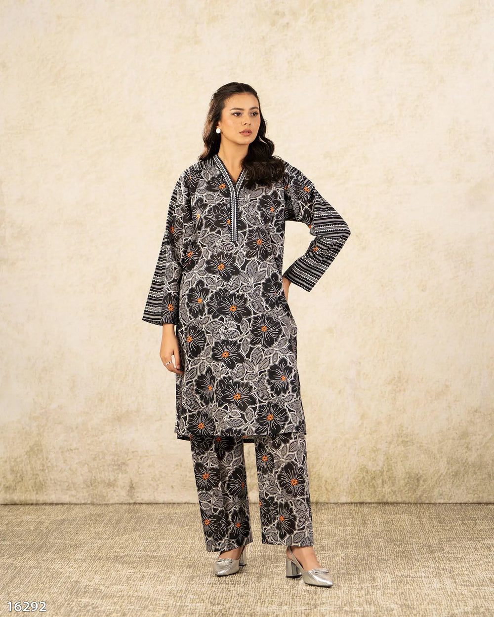 2 Piece Khaddar Suit Stitched | 16292-IG-KD - Sha Posh Textile