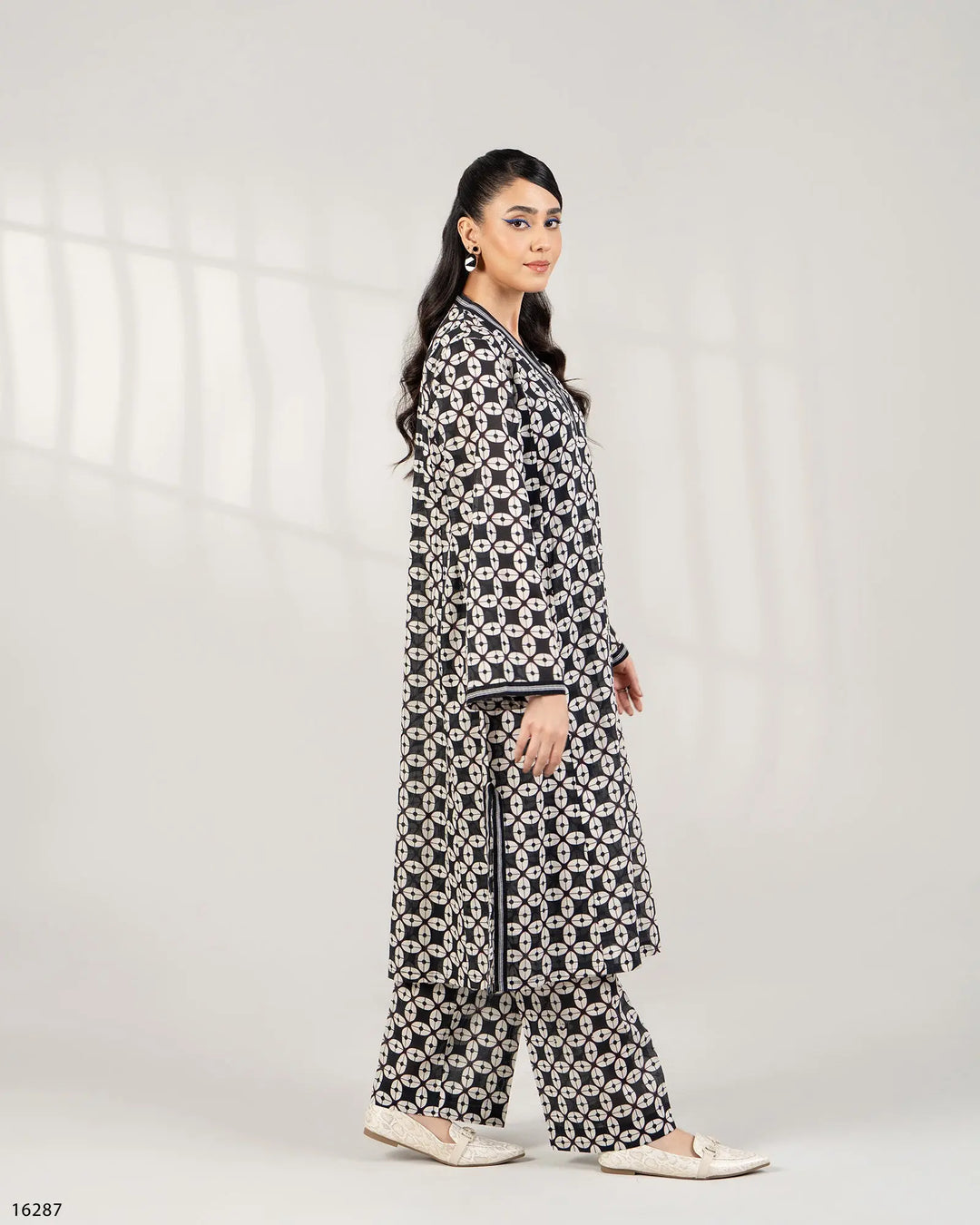 2 Piece Khaddar Suit | 16287-IG-KD Sha Posh Textile