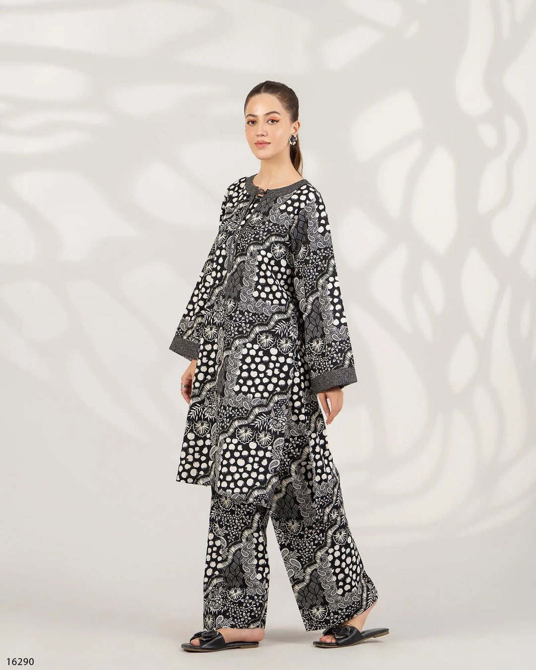 2 Piece Khaddar Suit | 16290-IG-KD - Sha Posh Textile