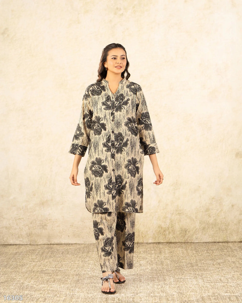 2 Piece Khaddar Suit | 16305-IG-KD - Sha Posh Textile