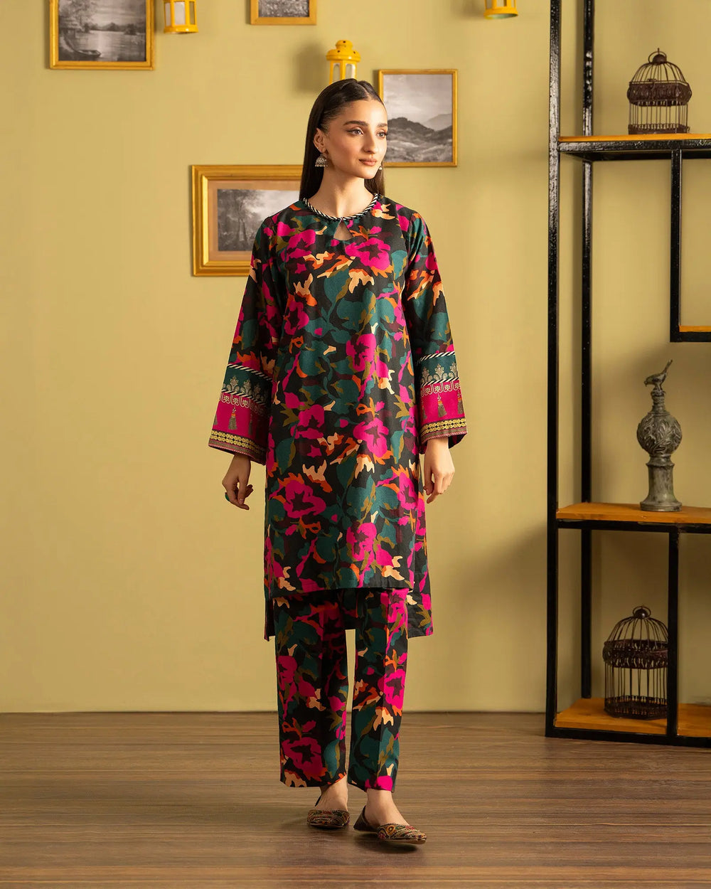 2 Piece Khaddar Suit | 16307-IG-KD Sha Posh Textile
