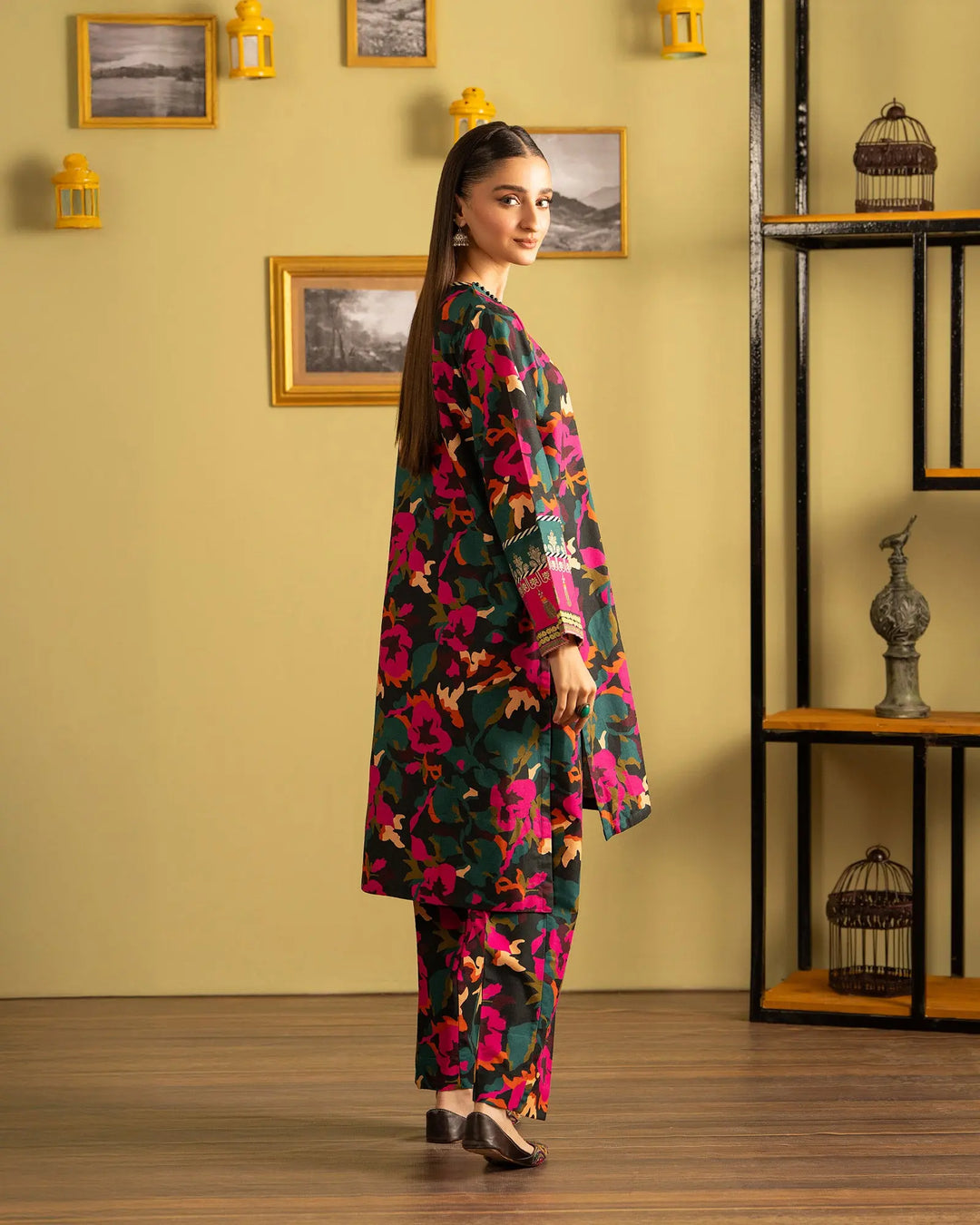 2 Piece Khaddar Suit | 16307-IG-KD Sha Posh Textile