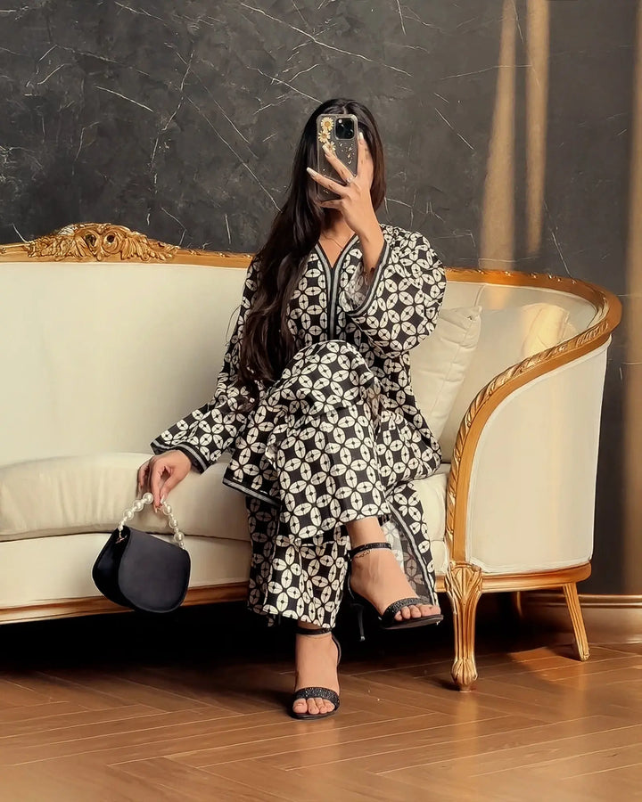 2 Piece - Printed Khaddar Suit Unstitched | UNFF-005 - Sha Posh Textile