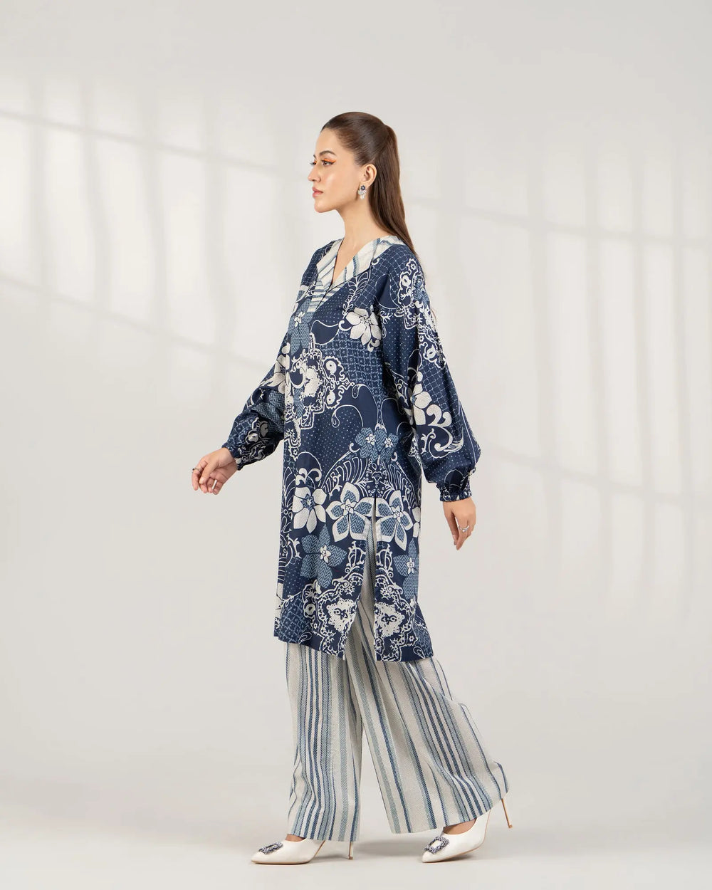 2 Piece - Printed Khaddar Suit Unstitched | UNFF-016 - Sha Posh Textile
