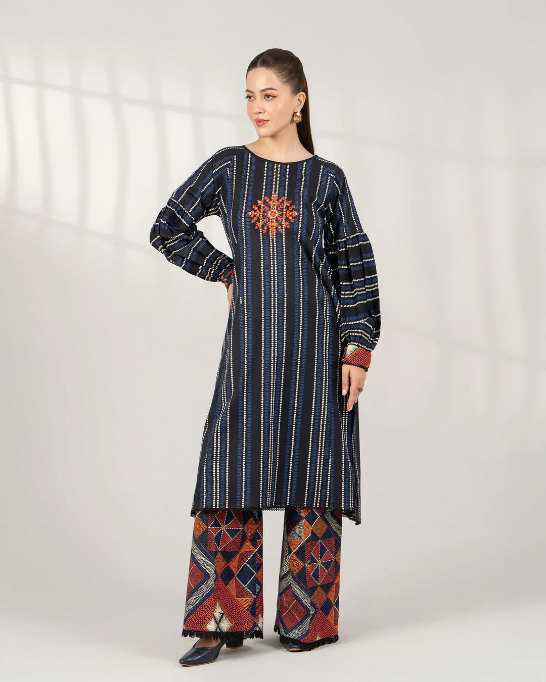 2 Piece - Printed Khaddar Suit Unstitched | UNFF-017 - Sha Posh Textile
