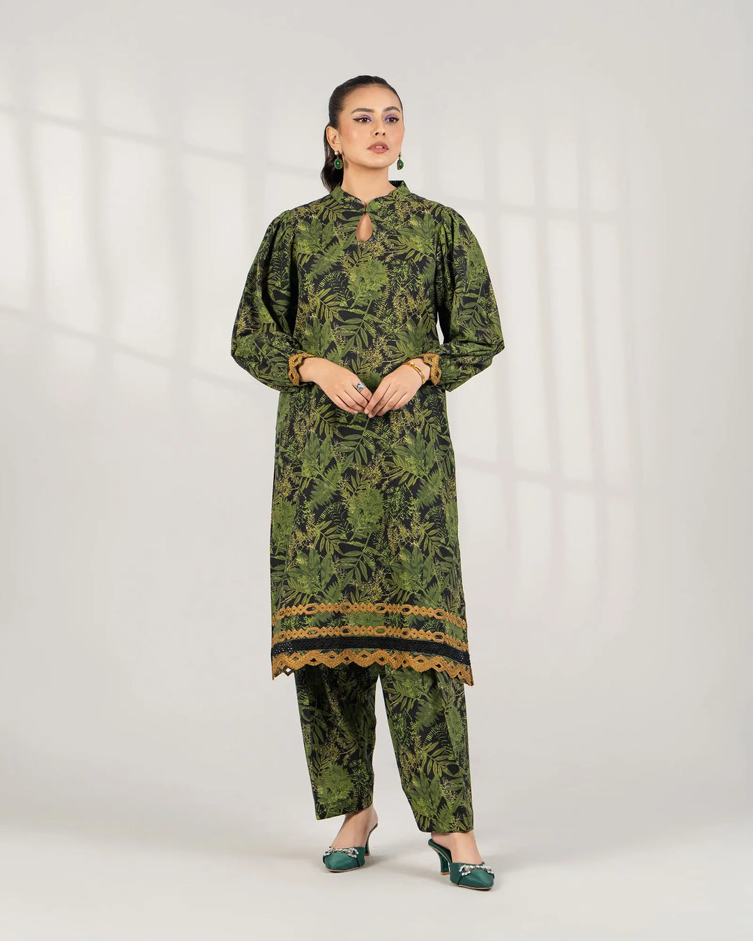 2 Piece - Printed Khaddar Suit Unstitiched | UNFF040-KD - Sha Posh Textile