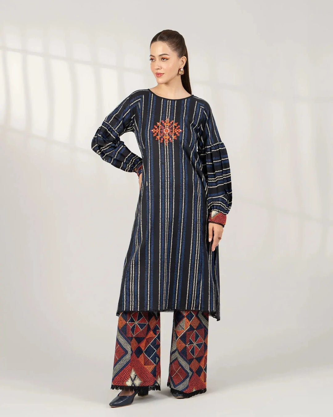 2 Piece - Printed Khaddar Suit Unstitched | UNFF-017 - Sha Posh Textile