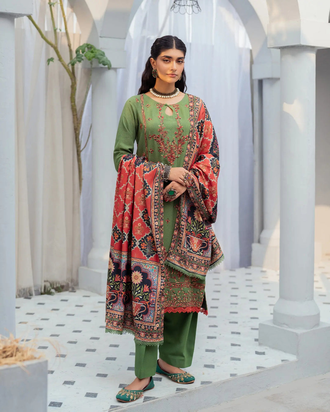 3 Piece - Embroidered Karandi Suit Unstitched | UNFF055-K.LN - Sha Posh Textile