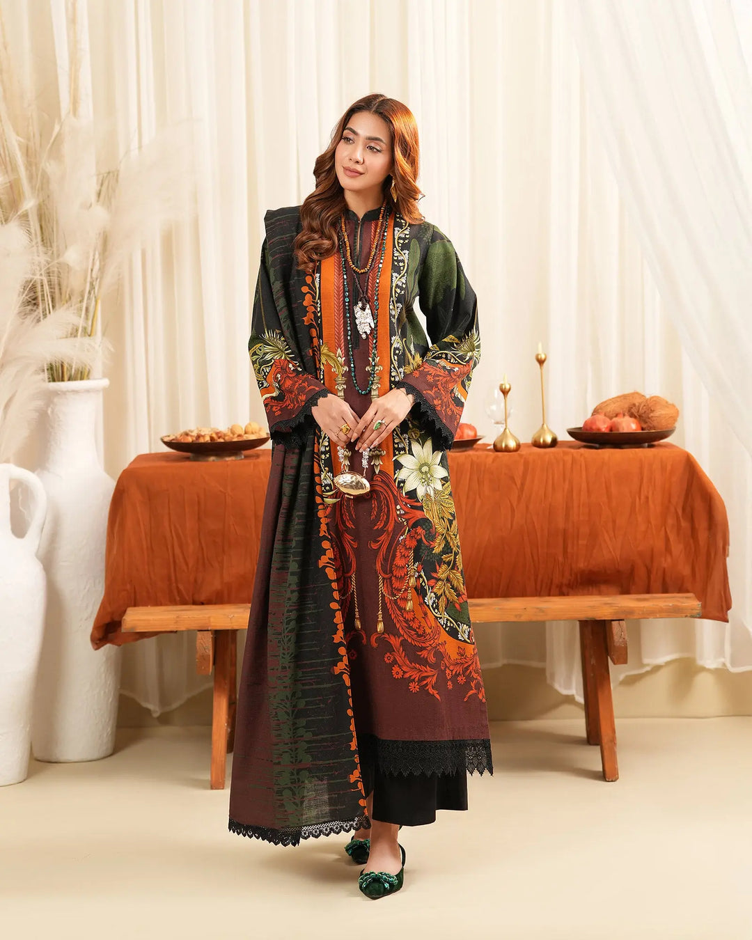 3 Piece - Khaddar Printed Suit Unstitiched | UNFF018 - Sha Posh Textile