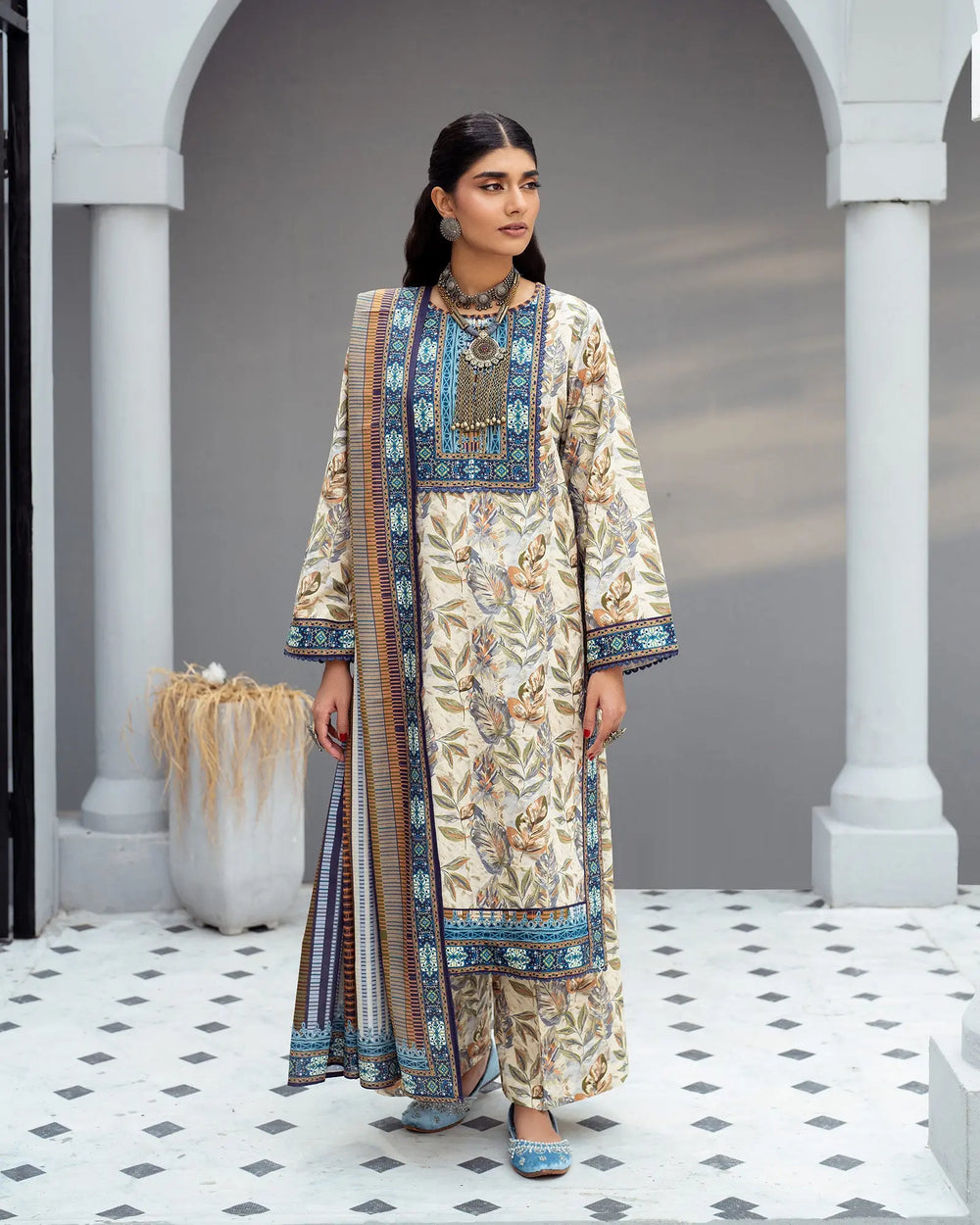 3 Piece Khaddar Suit Stitched | 16365-IG-KD Sha Posh Textile