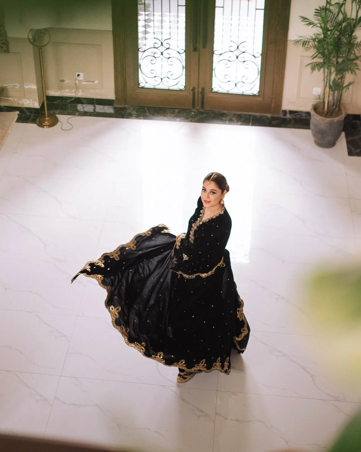 3 Piece Velvet Suit Stitched | 1133-ST-VLT - Sha Posh Textile