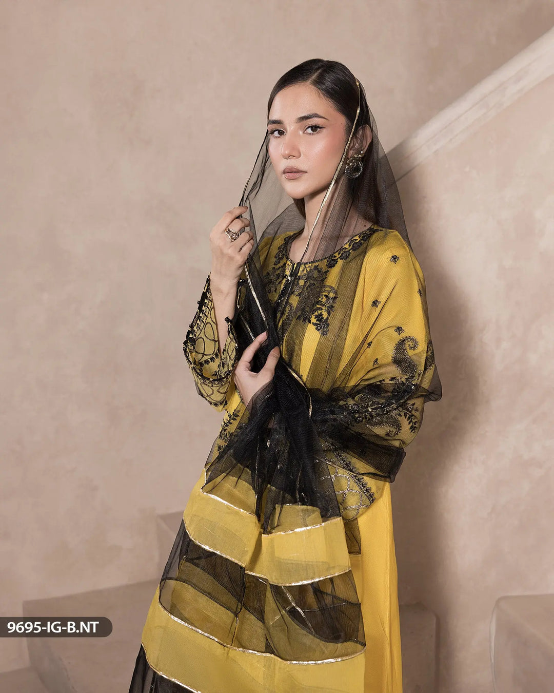 9695-IG-B.NT - Sha Posh Textile