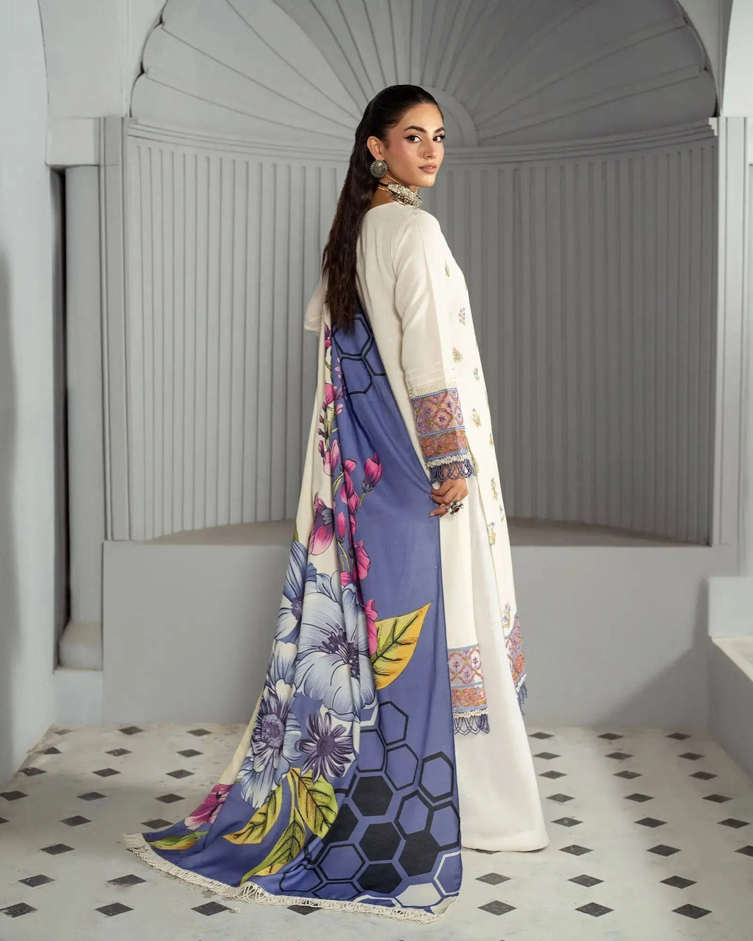 Cross Slub Khaddar 3PC | 16424 Sha Posh Textile