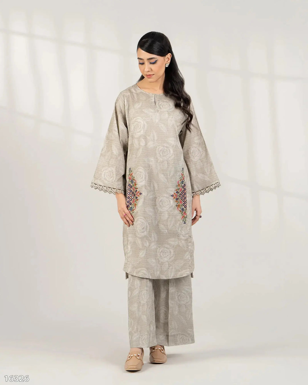 Khaddar 2PC | 16326 Sha Posh Textile