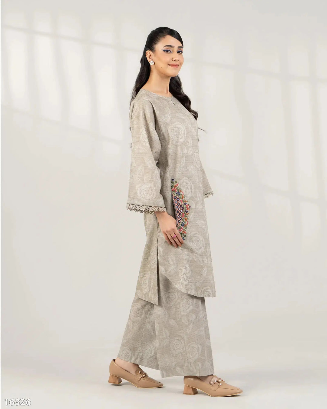 Khaddar 2PC | 16326 Sha Posh Textile