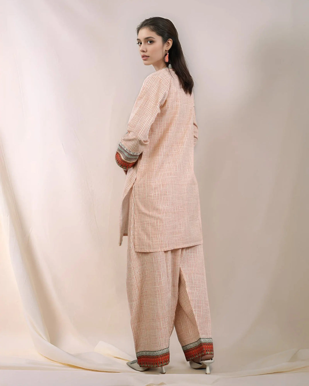 Khaddar 2PC | 16467 Sha Posh Textile