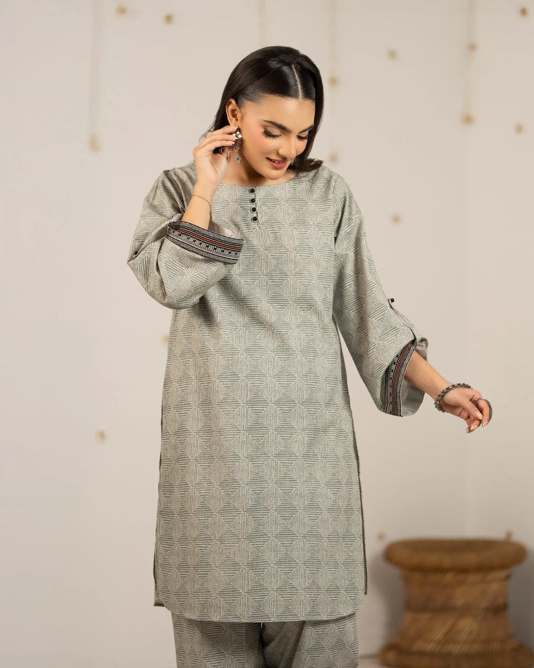 Khaddar 2PC | 16483 Sha Posh Textile