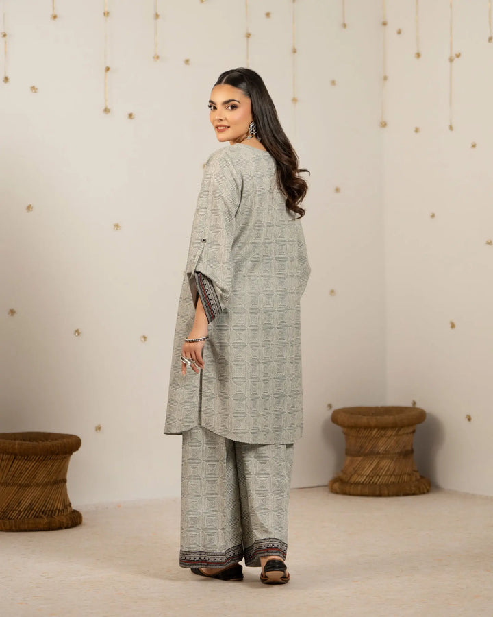 Khaddar 2PC | 16483 Sha Posh Textile