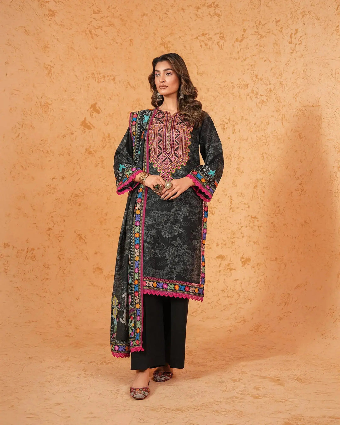 Khaddar 3PC | 16356-IG-KD Sha Posh Textile