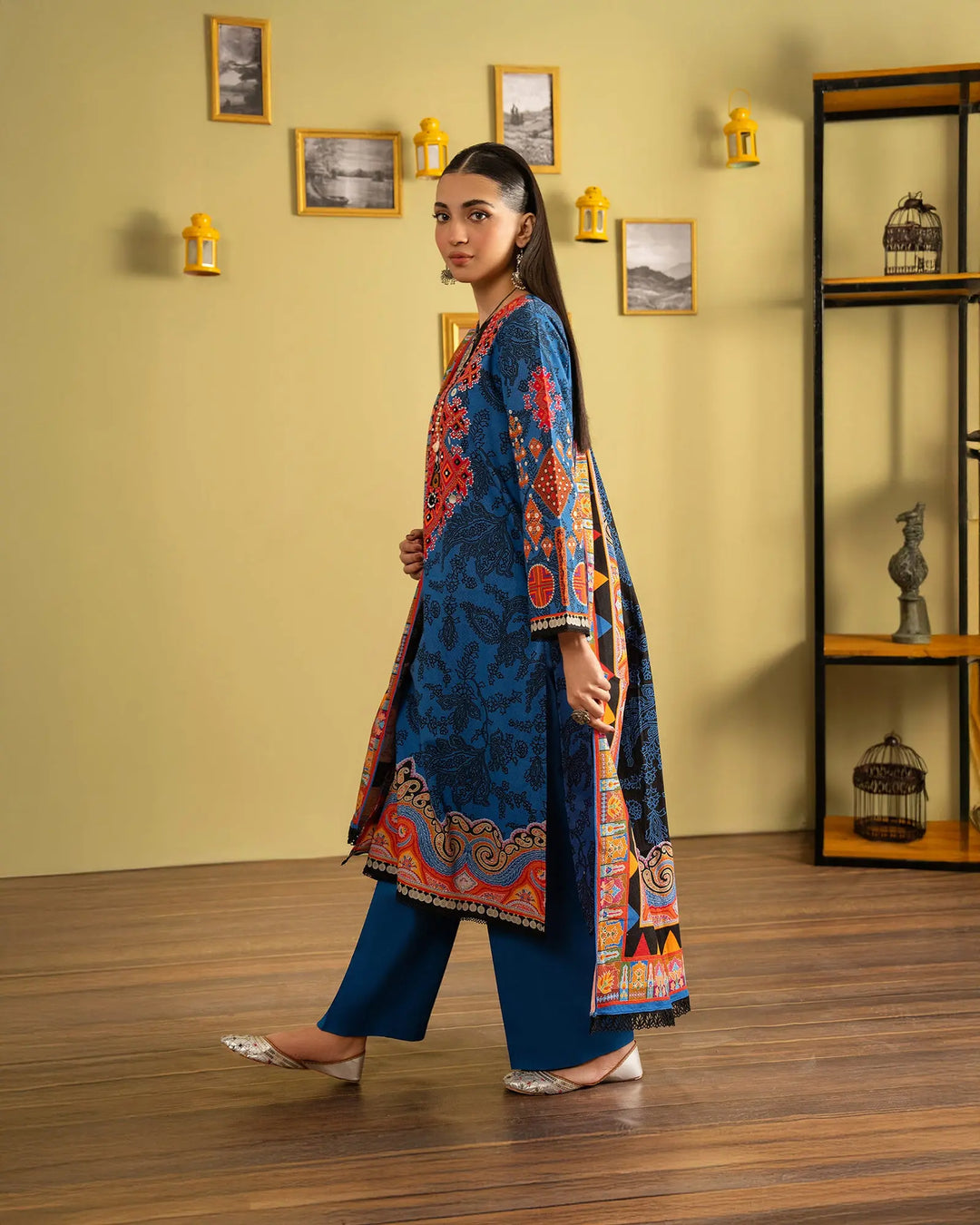 Khaddar 3PC | 16423 Sha Posh Textile