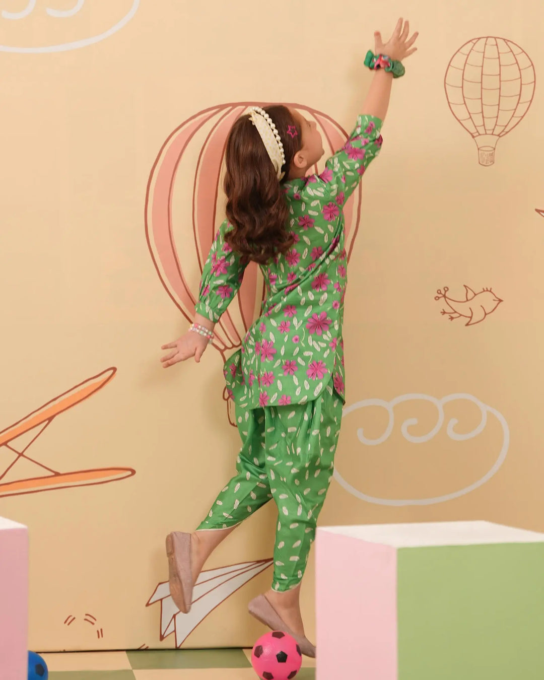 Kids 2-Piece Read-to-Wear Lawn Suit | 17301-IG-LWN Sha Posh Textile