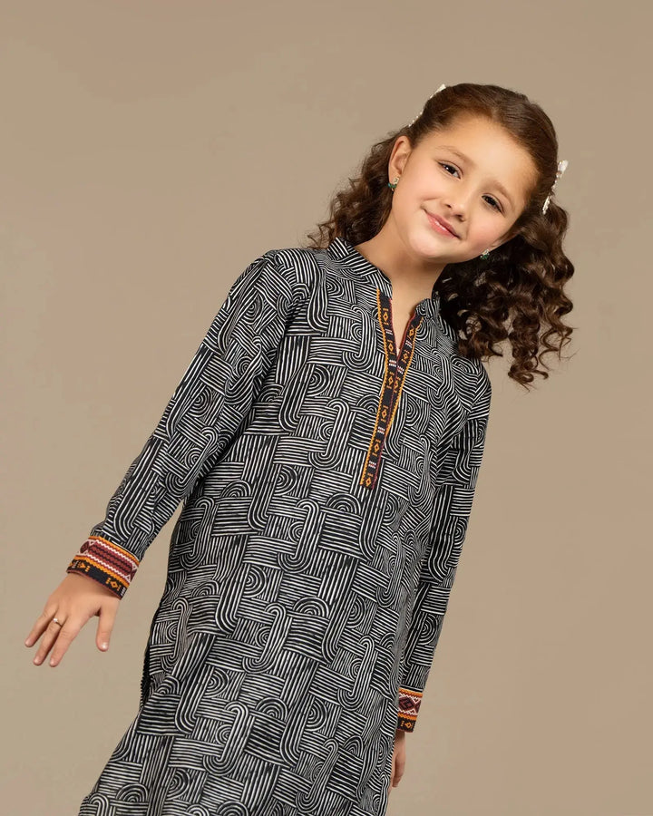 Kids Khaddar 2PC | 16469 Sha Posh Textile