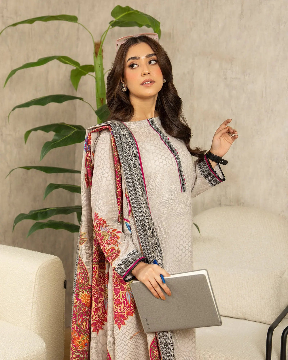 Unstitched Khaddar | UNFF209 Sha Posh Textile