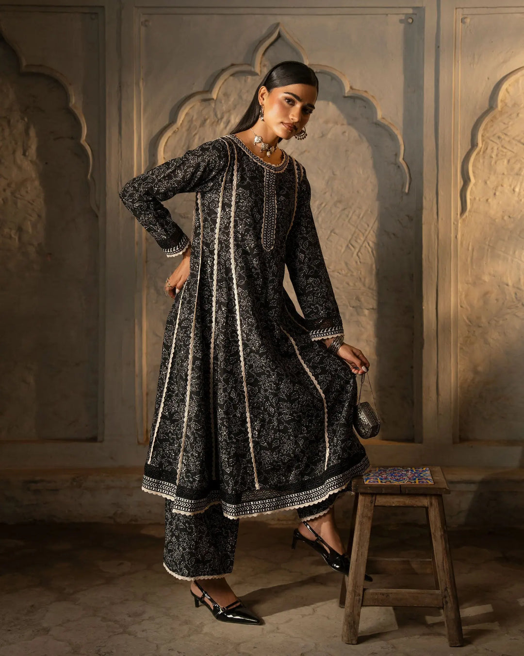 Women 2 Pcs Women Khaddar | K2P16451-IG-KD