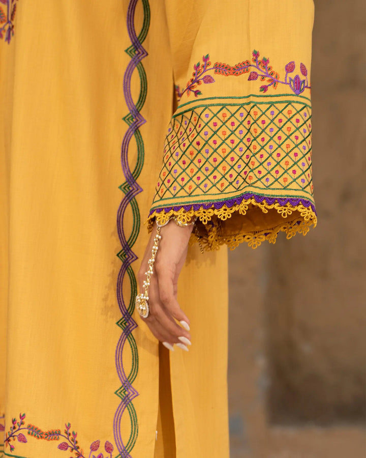 Women 3 Pcs Women Cross Slub Khaddar | 16447-IG-C.S.KD