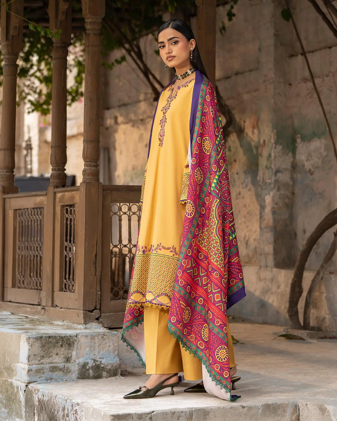 Women 3 Pcs Women Cross Slub Khaddar | 16447-IG-C.S.KD