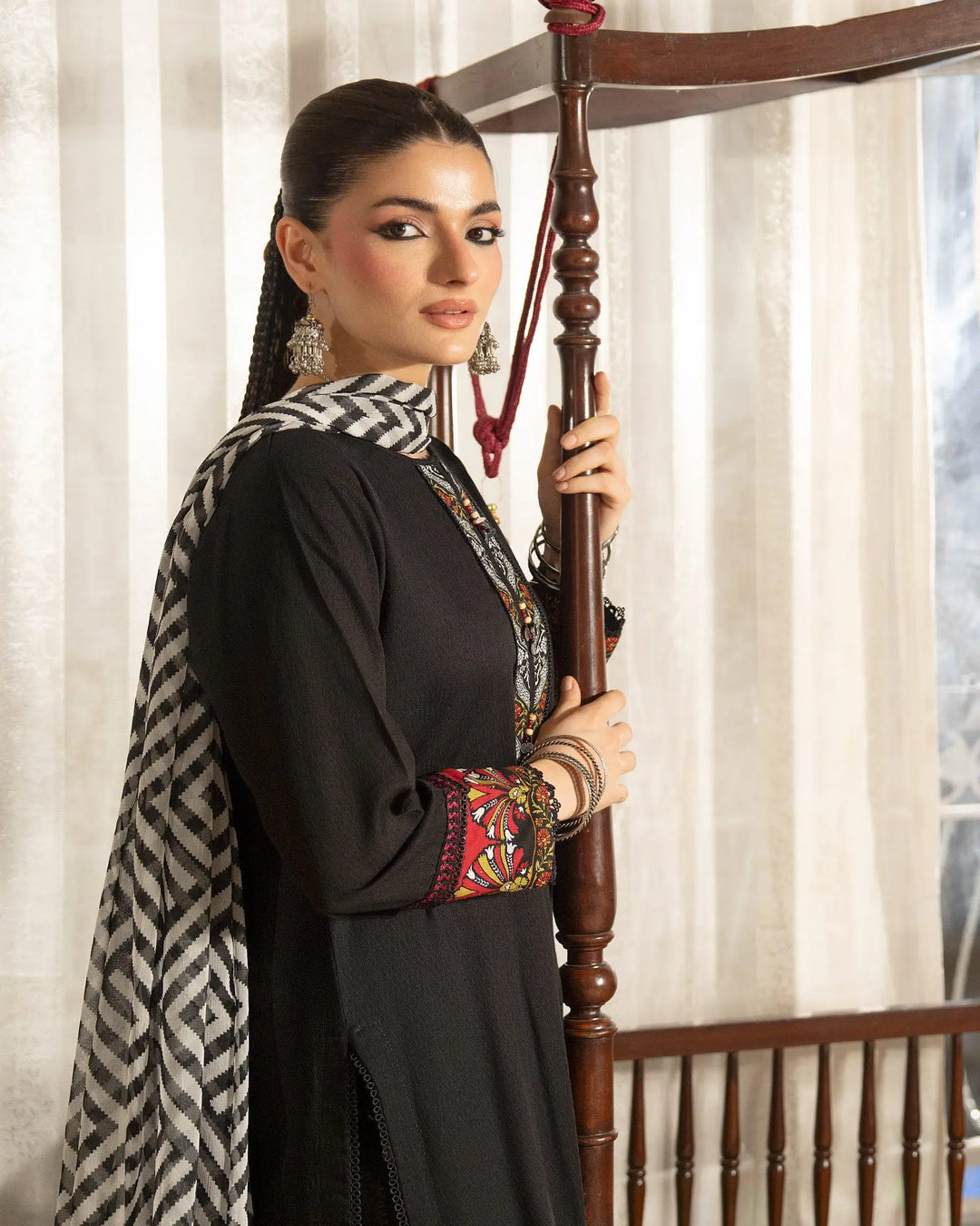 Women 3 Pcs Women Jacquard Khaddar | 16588-IG-J.KD