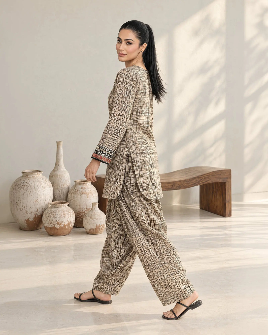 Women Khaddar 2 Pcs | 16582