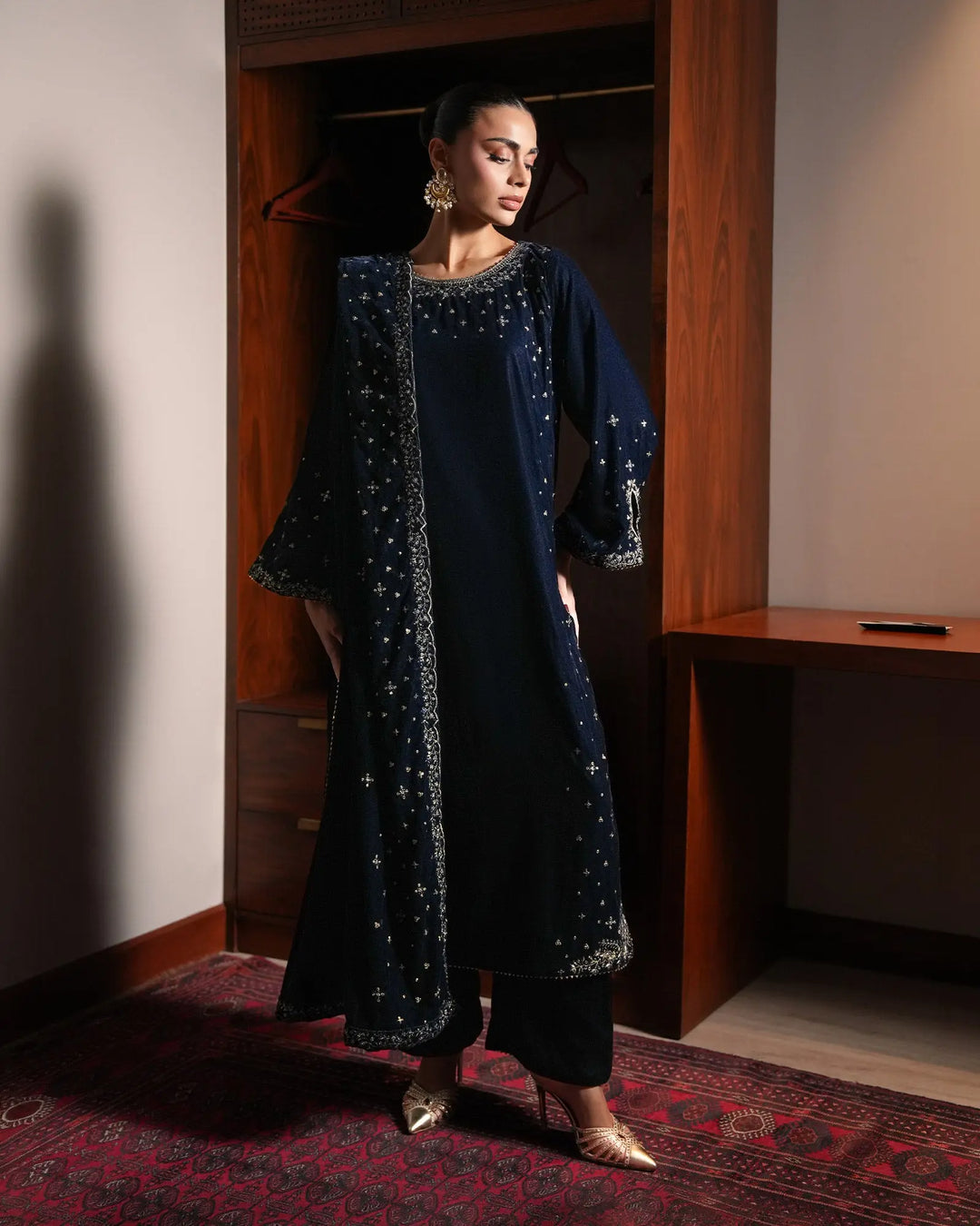Women Velvet 3 Pcs | 1252