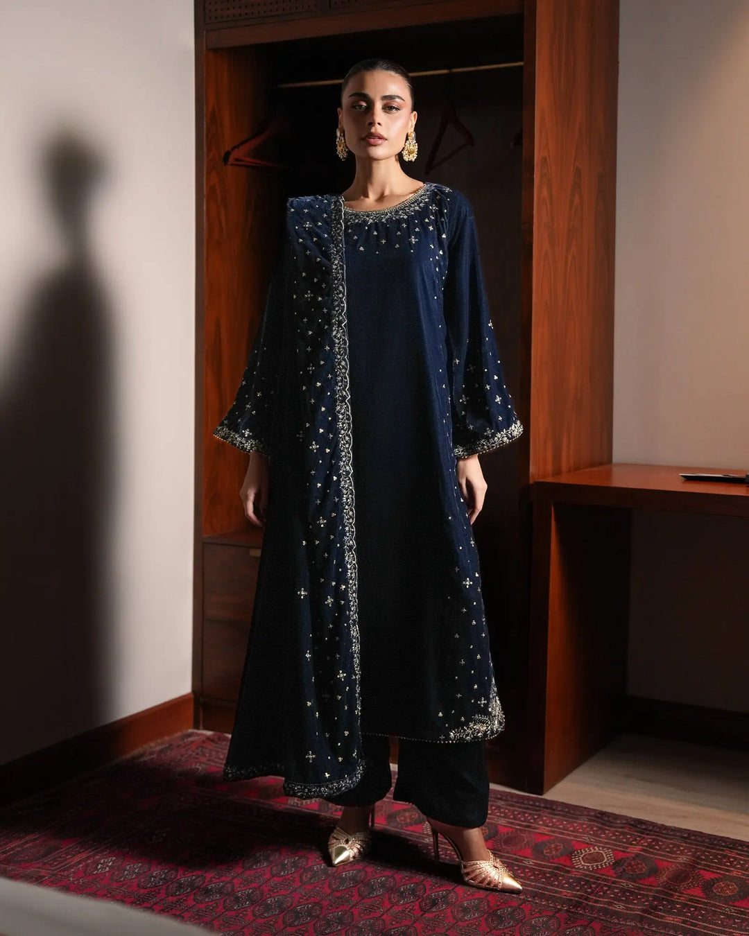 Women Velvet 3 Pcs | 1252
