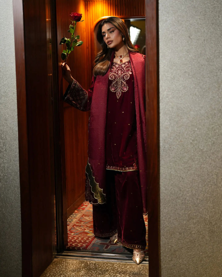Women Velvet 3 Pcs | 1254